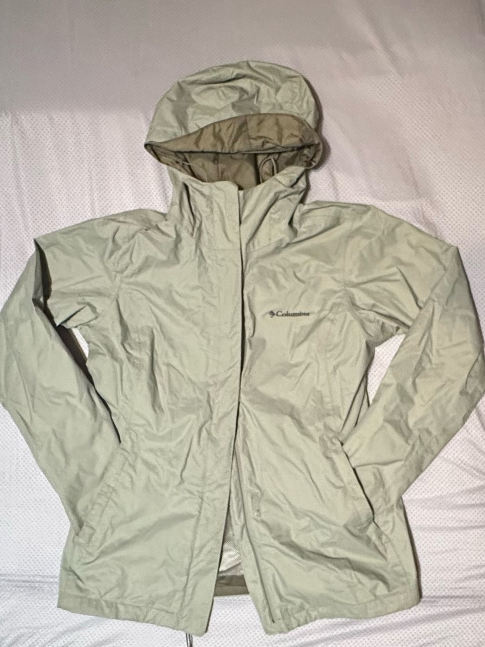 Columbia Women's Light Sage Hooded Waterproof Shell Jacket